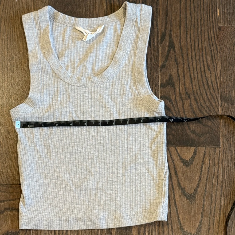 Glassons Light Gray Ribbed Cropped Tank - Picture 2 of 4
